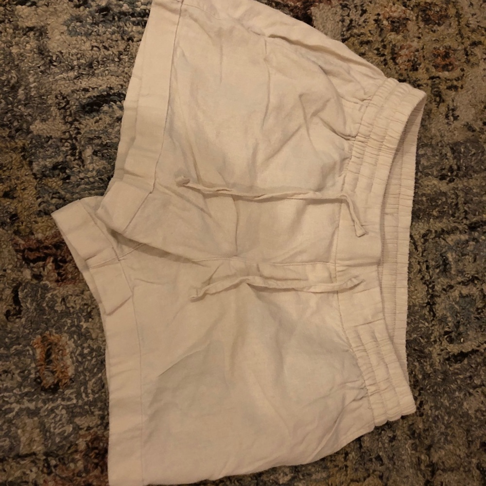 Linen shorts